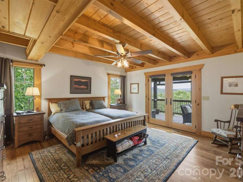 39 Lakeside Path, Nebo, NC 28761.  MLS# CAR4381532, YatesRealty ID 23320. Primary Bedroom