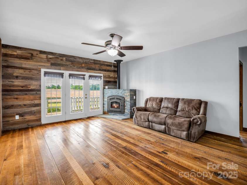 4830 Chesnee Road, Rutherfordton, NC 28139.  MLS# CAR4262610, YatesRealty ID 23320. 