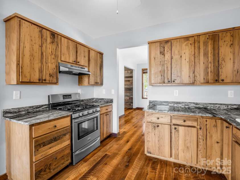 4830 Chesnee Road, Rutherfordton, NC 28139.  MLS# CAR4262610, YatesRealty ID 23320. 