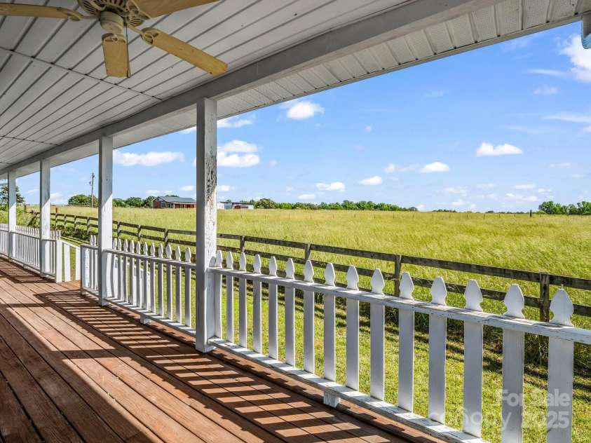 4830 Chesnee Road, Rutherfordton, NC 28139.  MLS# CAR4262610, YatesRealty ID 23320. 