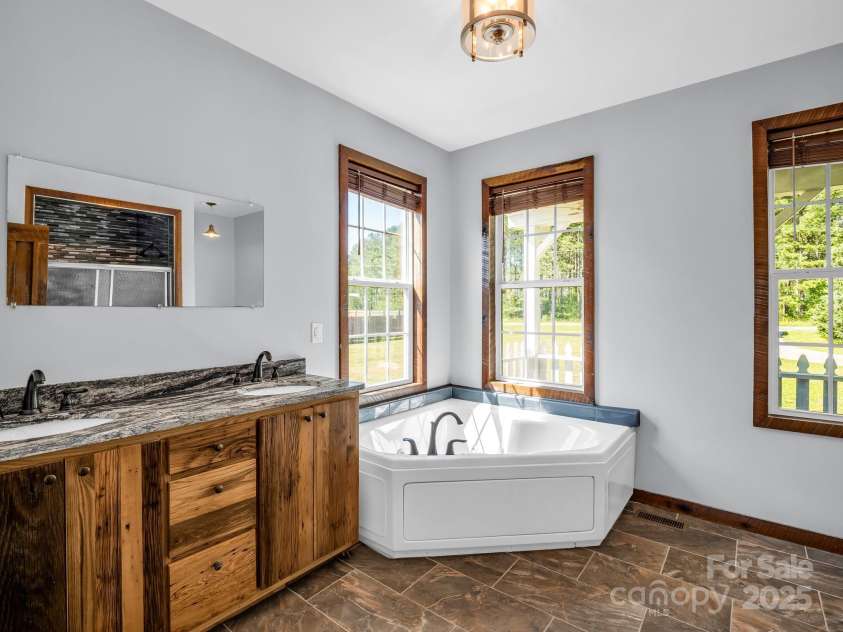 4830 Chesnee Road, Rutherfordton, NC 28139.  MLS# CAR4262610, YatesRealty ID 23320. Primary BR En-suite bath