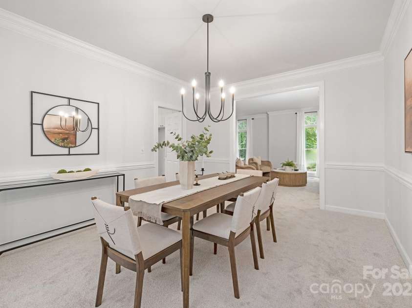 8217 Lansford Road, Charlotte, NC 28277.  MLS# CAR4294390, YatesRealty ID 23321. 