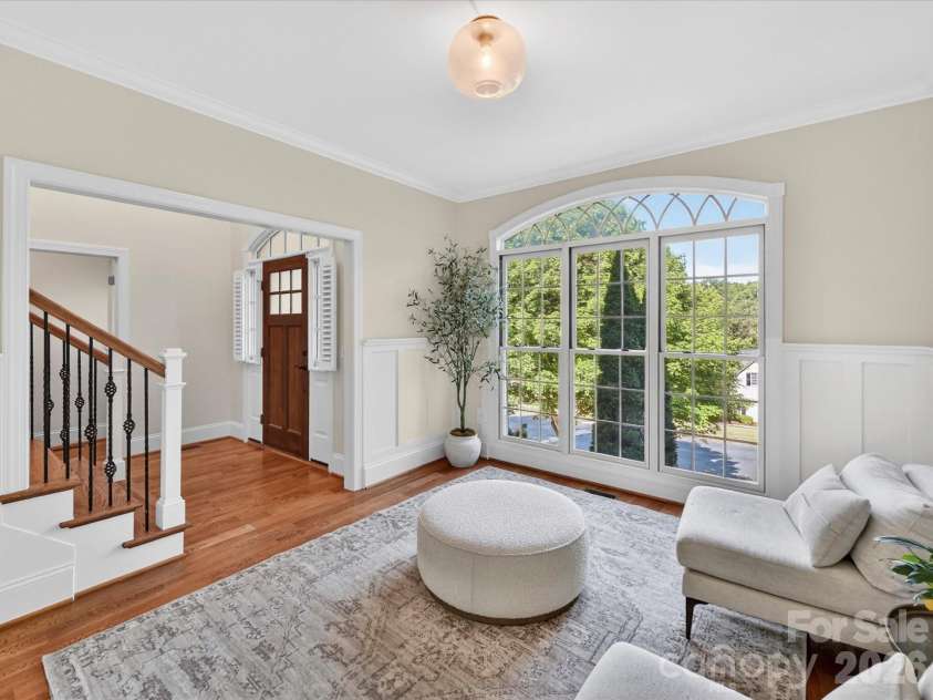 4510 Granite Hill Drive, Davidson, NC 28036.  MLS# CAR4381167, YatesRealty ID 23324. 