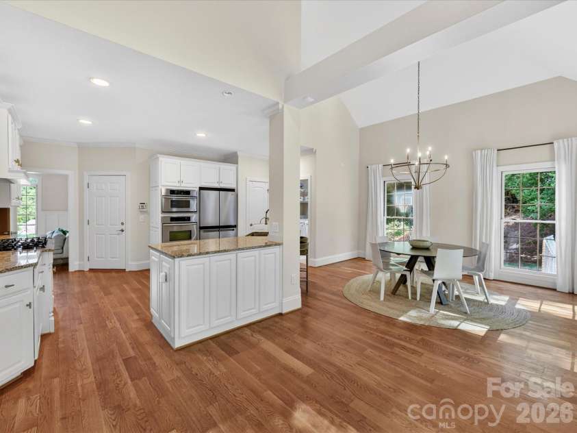 4510 Granite Hill Drive, Davidson, NC 28036.  MLS# CAR4381167, YatesRealty ID 23324. 