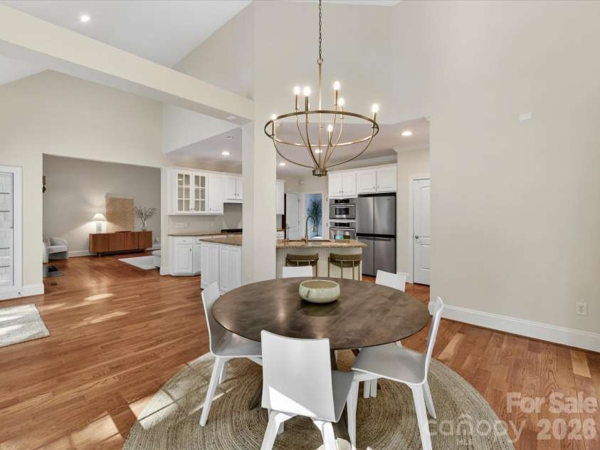 4510 Granite Hill Drive, Davidson, NC 28036.  MLS# CAR4381167, YatesRealty ID 23324. 