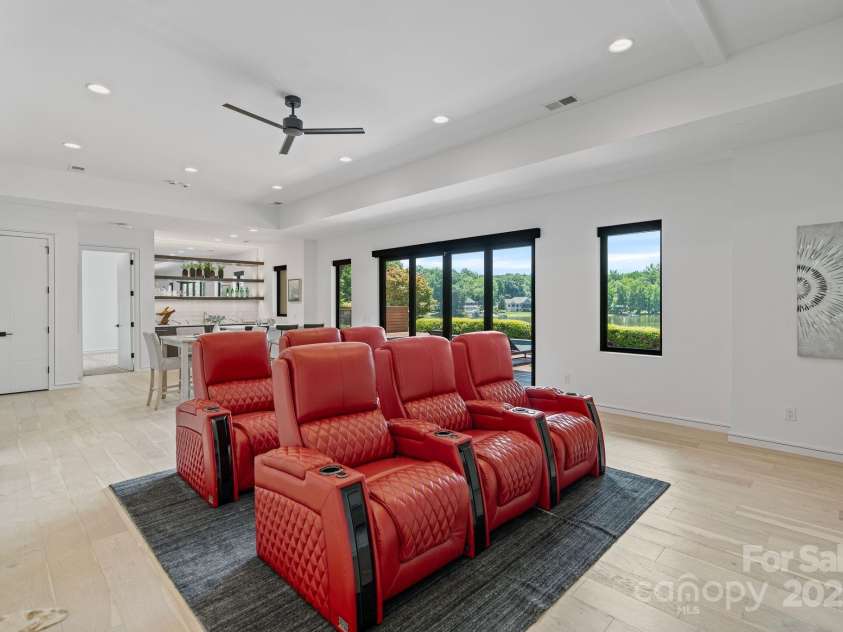 5930 Midsomer Road, Charlotte, NC 28214.  MLS# CAR4263146, YatesRealty ID 23324. 