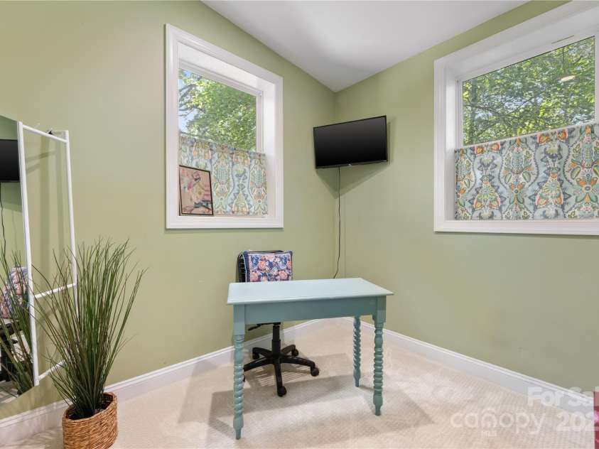 2034 Lanier Avenue, Charlotte, NC 28205.  MLS# CAR4270722, YatesRealty ID 23326. Office/flex space