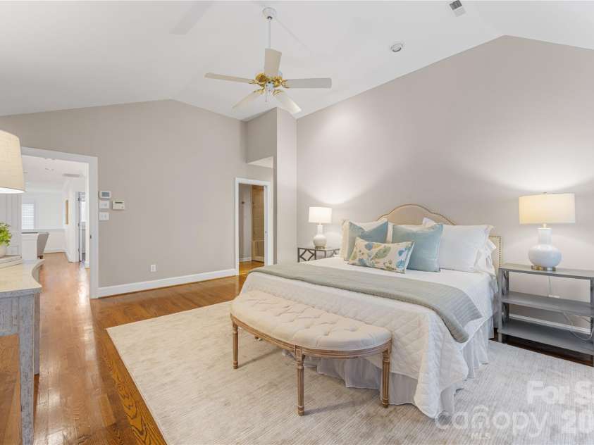 6645 Gaywind Drive, Charlotte, NC 28226.  MLS# CAR4333682, YatesRealty ID 23326. 