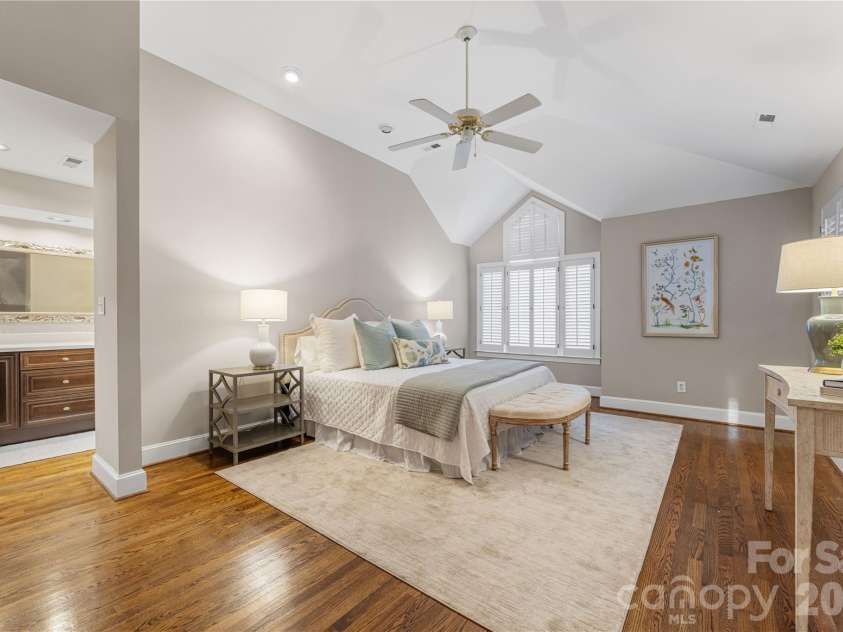 6645 Gaywind Drive, Charlotte, NC 28226.  MLS# CAR4333682, YatesRealty ID 23326. 