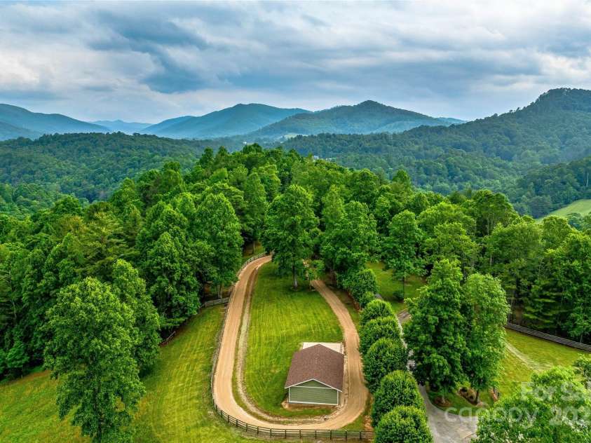 1987 Rabbit Hop Road, Spruce Pine, NC 28777.  MLS# CAR4270357, YatesRealty ID 23328. Outdoor Riding Ring or Track