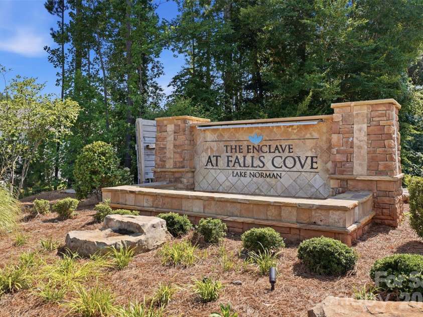141 Rhuidean Court, Troutman, NC 28166.  MLS# CAR4400947, YatesRealty ID 2333. 