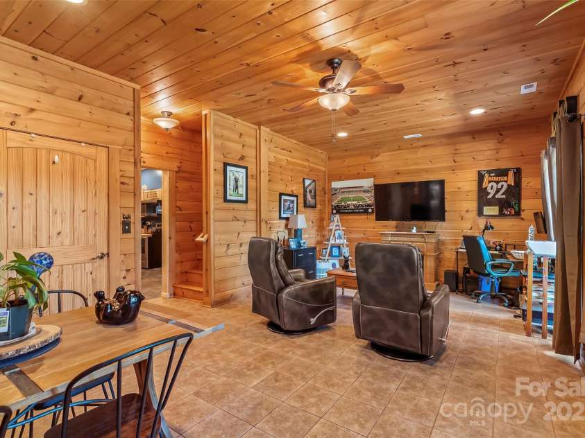 16 Saratoga Drive, Nebo, NC 28761.  MLS# CAR4273309, YatesRealty ID 23330. 