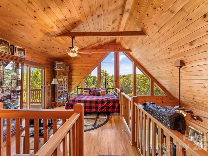 16 Saratoga Drive, Nebo, NC 28761.  MLS# CAR4273309, YatesRealty ID 23330. 