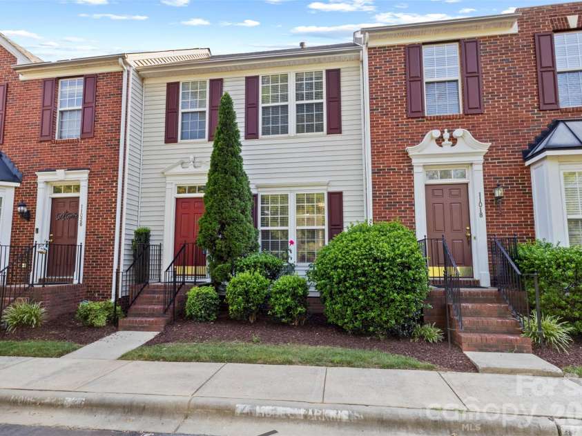 11022 Garden Oaks Lane, Charlotte, NC 28273.  MLS# CAR4381252, YatesRealty ID 23331. 