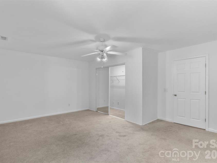 11022 Garden Oaks Lane, Charlotte, NC 28273.  MLS# CAR4381252, YatesRealty ID 23331. 