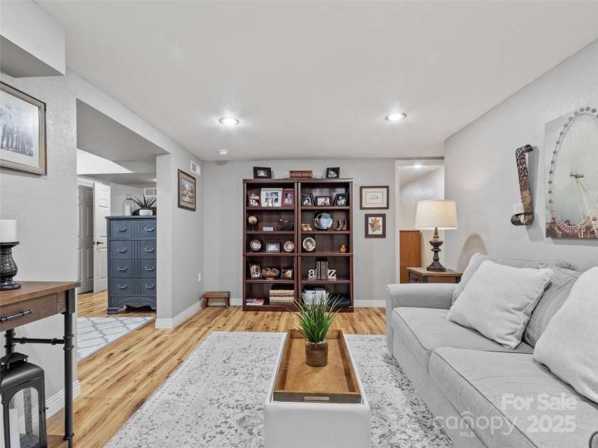 189 Poverty Branch Road, Barnardsville, NC 28709.  MLS# CAR4276020, YatesRealty ID 23331. 