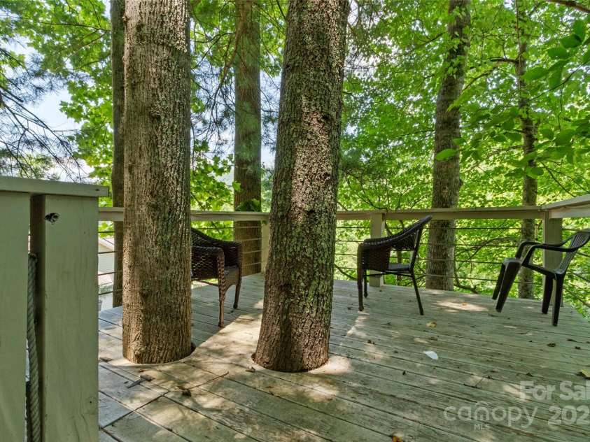 189 Poverty Branch Road, Barnardsville, NC 28709.  MLS# CAR4276020, YatesRealty ID 23331. 