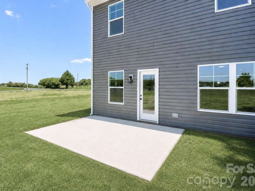 3139 Old Mountain Road, Stony Point, NC 28678.  MLS# CAR4372250, YatesRealty ID 23334. Patio