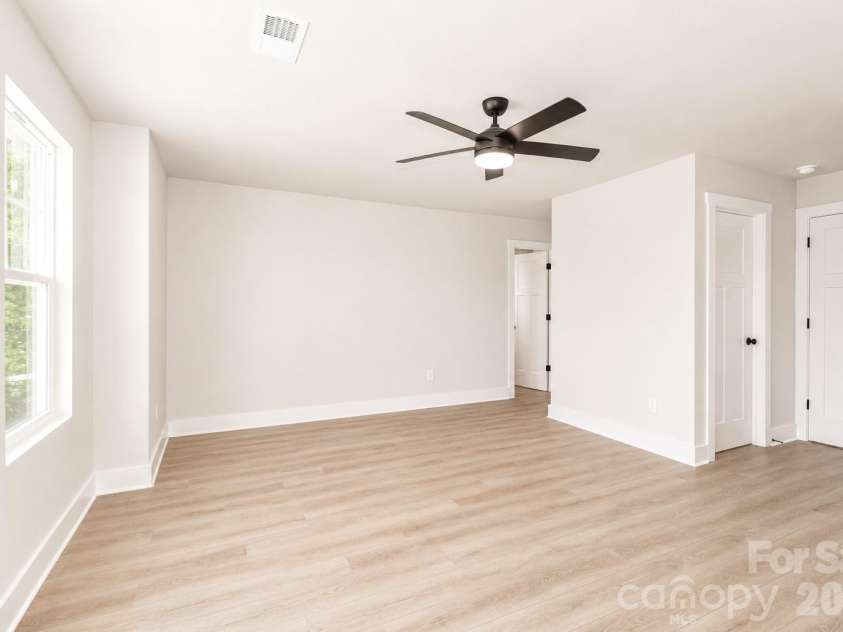 3139 Old Mountain Road, Stony Point, NC 28678.  MLS# CAR4372250, YatesRealty ID 23334. Primary Bedroom
