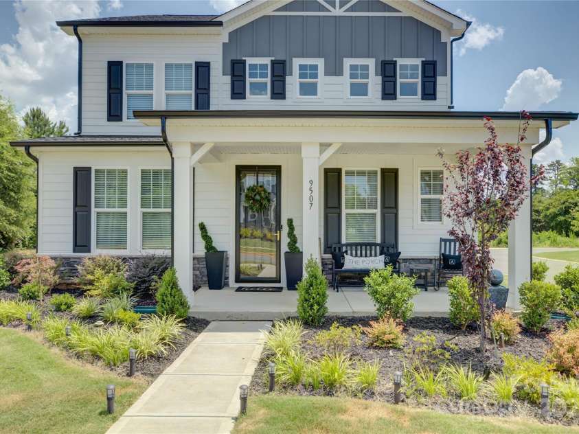 9507 Pointer Road, Huntersville, NC 28078.  MLS# CAR4276054, YatesRealty ID 23336. 