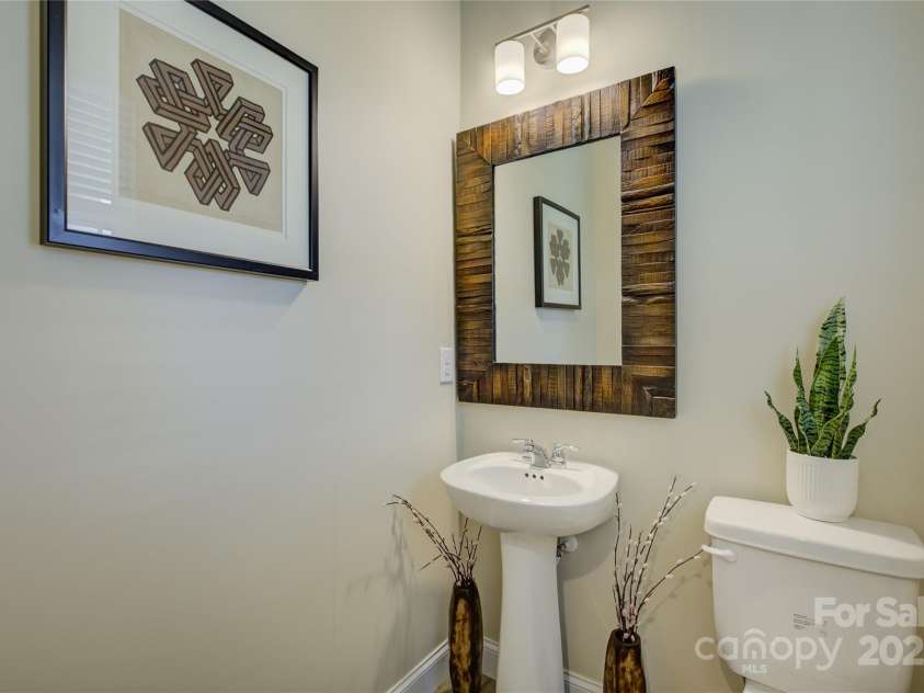 9507 Pointer Road, Huntersville, NC 28078.  MLS# CAR4276054, YatesRealty ID 23336. 