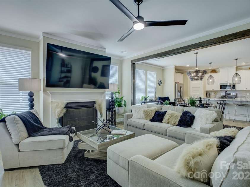 9507 Pointer Road, Huntersville, NC 28078.  MLS# CAR4276054, YatesRealty ID 23336. 