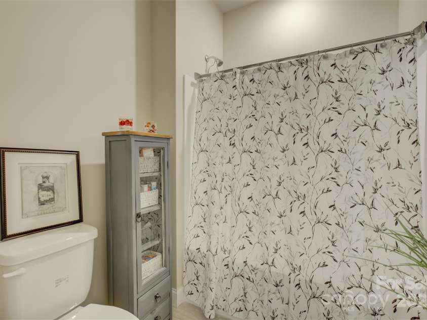 9507 Pointer Road, Huntersville, NC 28078.  MLS# CAR4276054, YatesRealty ID 23336. 