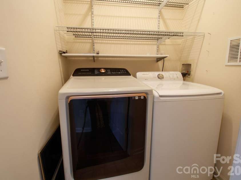 407 Delta Drive, Fort Mill, SC 29715.  MLS# CAR4365600, YatesRealty ID 23339. Laundry Room