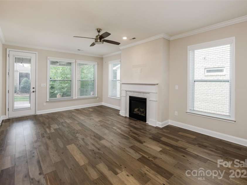 707 Marion Drive, Matthews, NC 28105.  MLS# CAR4276790, YatesRealty ID 23339. 