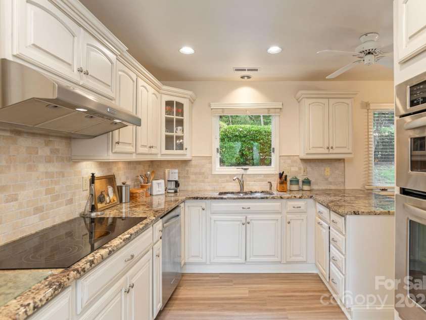 103 GOLFSIDE Drive, Flat Rock, NC 28731.  MLS# CAR4271891, YatesRealty ID 2334. 