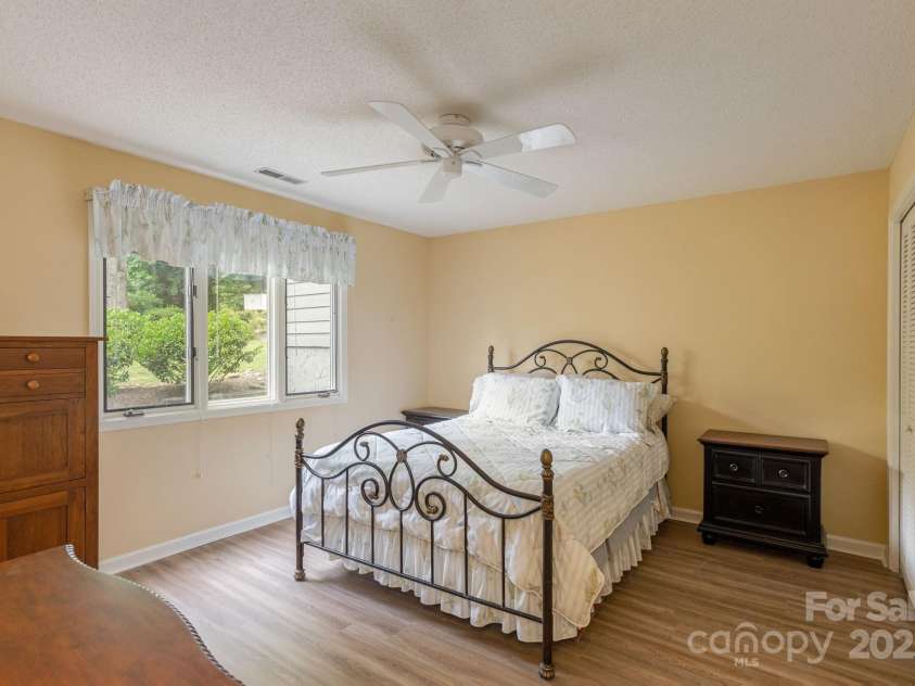 103 GOLFSIDE Drive, Flat Rock, NC 28731.  MLS# CAR4271891, YatesRealty ID 2334. 