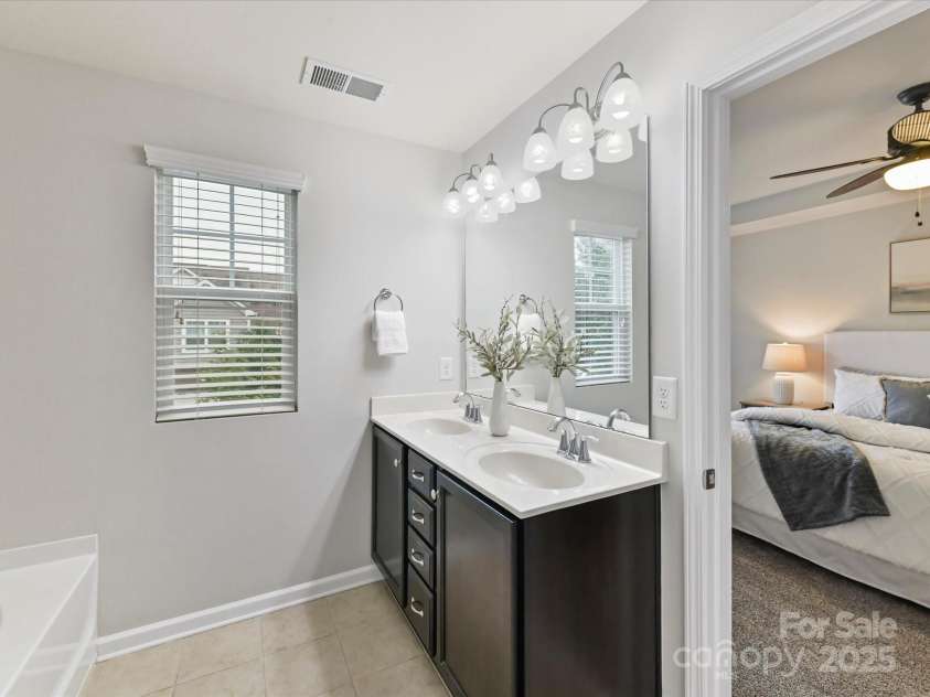 7325 Overmountain Drive, Rock Hill, SC 29732.  MLS# CAR4260121, YatesRealty ID 23340. 