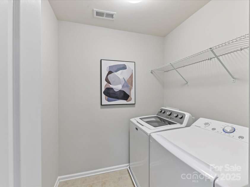 7325 Overmountain Drive, Rock Hill, SC 29732.  MLS# CAR4260121, YatesRealty ID 23340. 