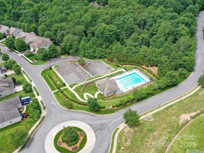 7325 Overmountain Drive, Rock Hill, SC 29732.  MLS# CAR4260121, YatesRealty ID 23340. 