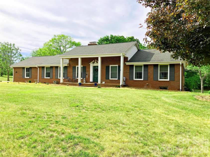 151 Lincoln Road, Forest City, NC 28043.  MLS# CAR4372275, YatesRealty ID 23341. Front
