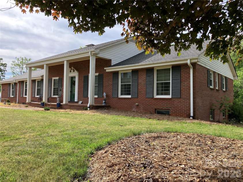 151 Lincoln Road, Forest City, NC 28043.  MLS# CAR4372275, YatesRealty ID 23341. Front2