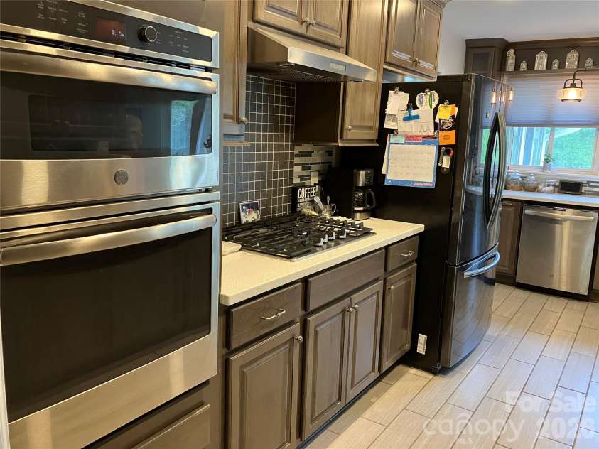 151 Lincoln Road, Forest City, NC 28043.  MLS# CAR4372275, YatesRealty ID 23341. Kitchen