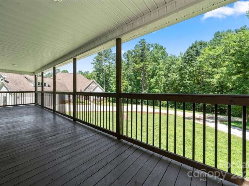 1687 Sierra Road, York, SC 29745.  MLS# CAR4273764, YatesRealty ID 23342. 2nd Living Quarters