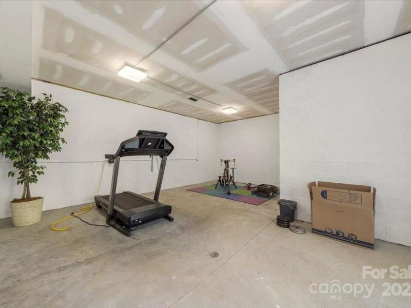 1687 Sierra Road, York, SC 29745.  MLS# CAR4273764, YatesRealty ID 23342. Basement Area