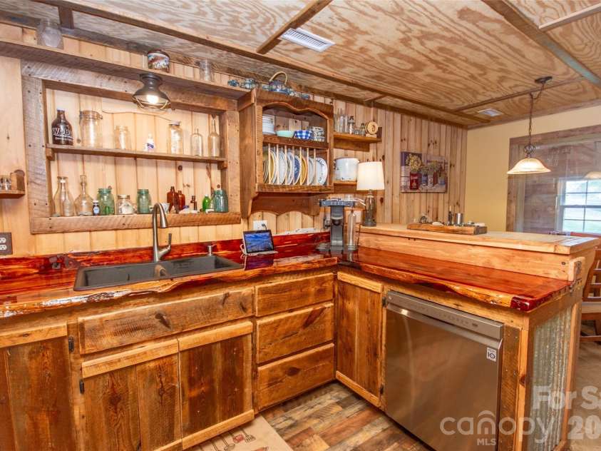 120 Mitch Road, Union Grove, NC 28689.  MLS# CAR4366198, YatesRealty ID 23343. 