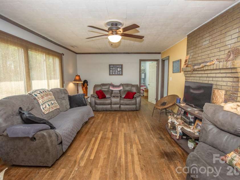 120 Mitch Road, Union Grove, NC 28689.  MLS# CAR4366198, YatesRealty ID 23343. 