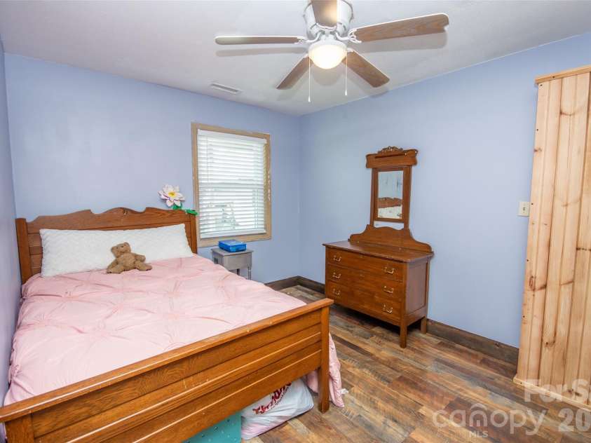 120 Mitch Road, Union Grove, NC 28689.  MLS# CAR4366198, YatesRealty ID 23343. 