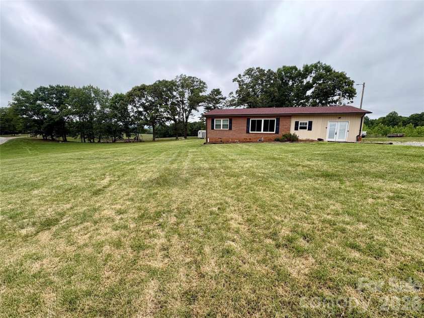 120 Mitch Road, Union Grove, NC 28689.  MLS# CAR4366198, YatesRealty ID 23343. 