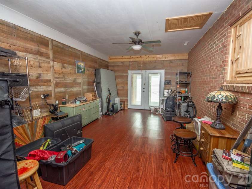 120 Mitch Road, Union Grove, NC 28689.  MLS# CAR4366198, YatesRealty ID 23343. Bonus/Flex Room