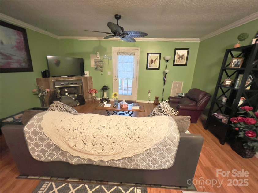 1217 Camelot Court, Lenoir, NC 28645.  MLS# CAR4241147, YatesRealty ID 23343. 