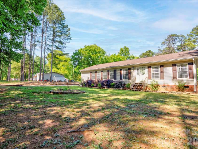 2160 Beth Haven Church Road, Denver, NC 28037.  MLS# CAR4382339, YatesRealty ID 23344. 
