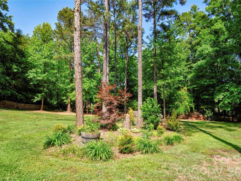 2160 Beth Haven Church Road, Denver, NC 28037.  MLS# CAR4382339, YatesRealty ID 23344. 