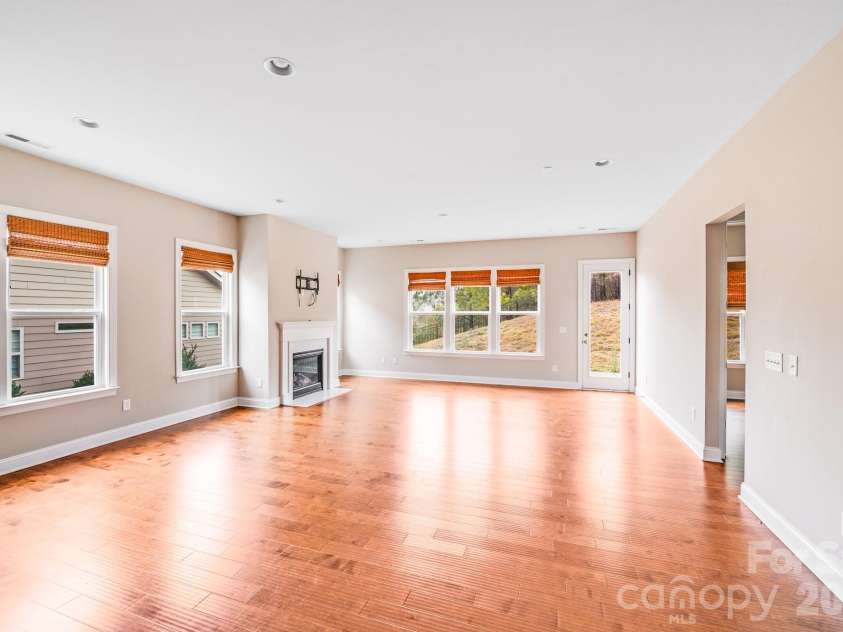 16004 Deer River Road, Charlotte, NC 28278.  MLS# CAR4327327, YatesRealty ID 23346. 