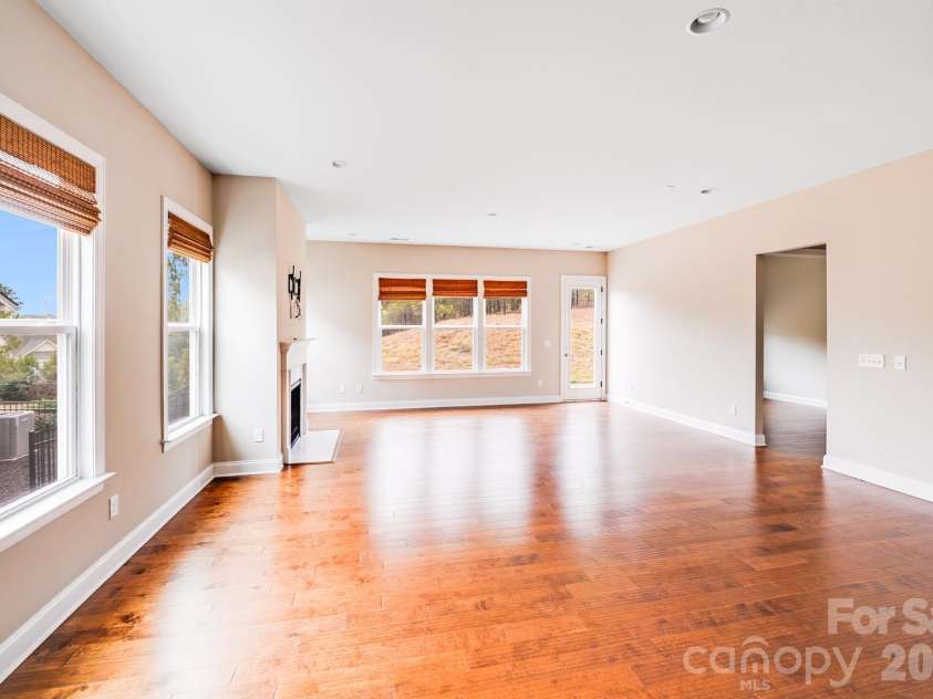 16004 Deer River Road, Charlotte, NC 28278.  MLS# CAR4327327, YatesRealty ID 23346. 