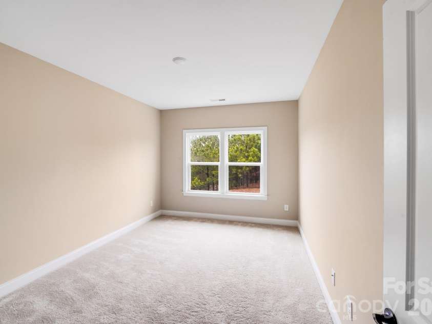 16004 Deer River Road, Charlotte, NC 28278.  MLS# CAR4327327, YatesRealty ID 23346. 